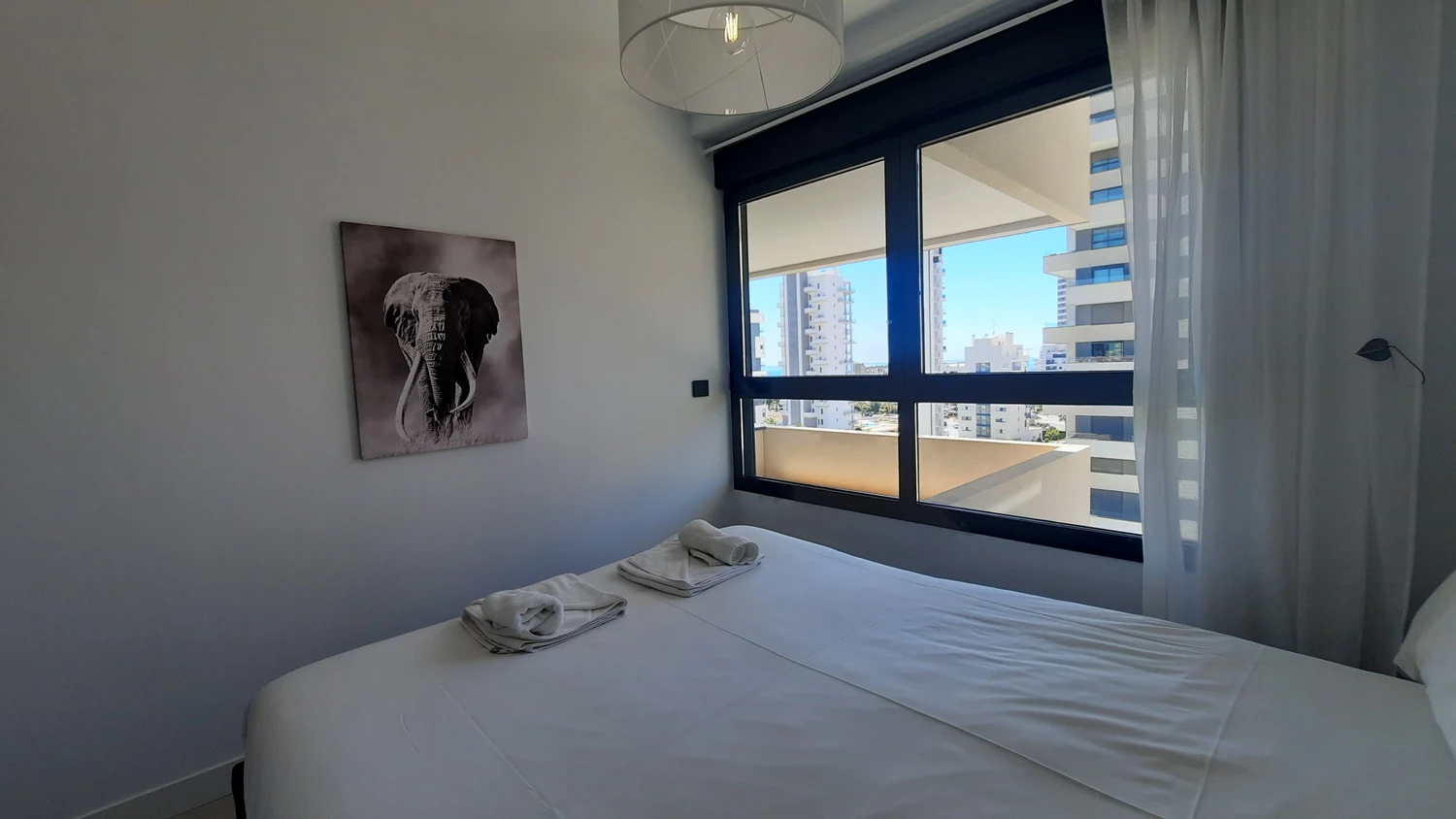 BONITO ATICO DE CONSTRUCCION RECIENTE  EN CALPE