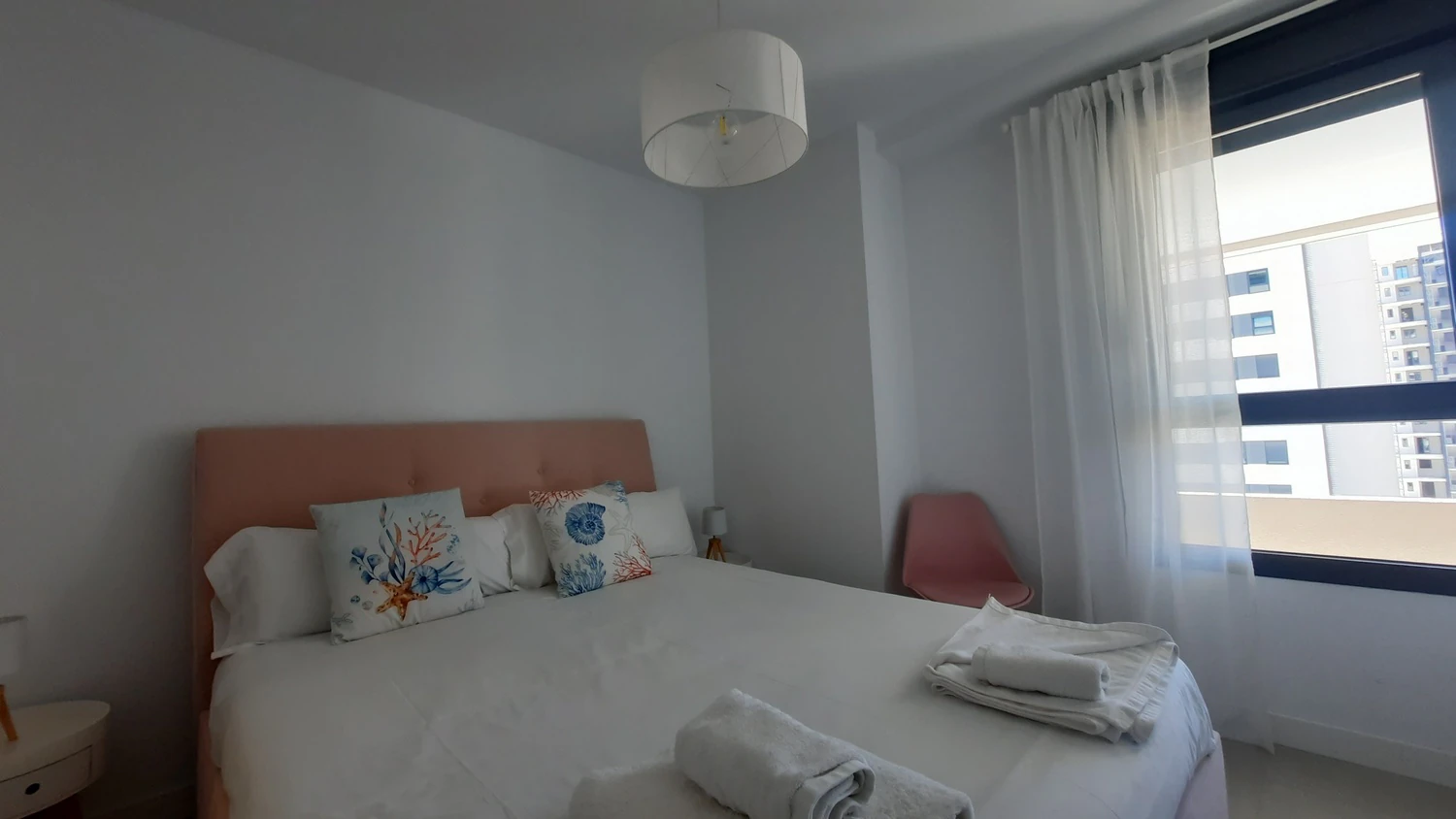BONITO ATICO DE CONSTRUCCION RECIENTE  EN CALPE