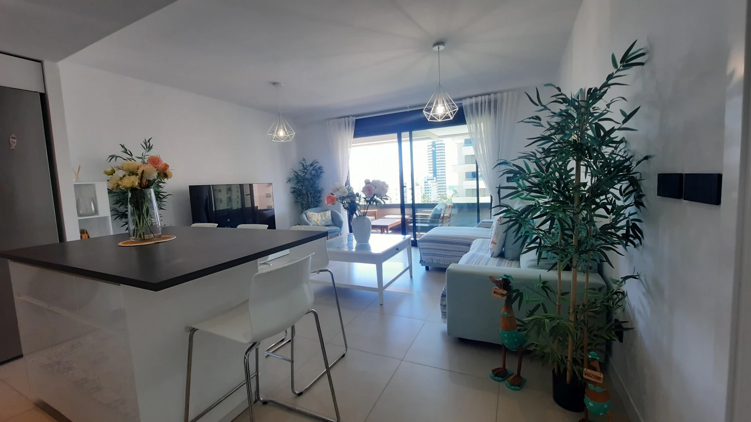 BONITO ATICO DE CONSTRUCCION RECIENTE  EN CALPE