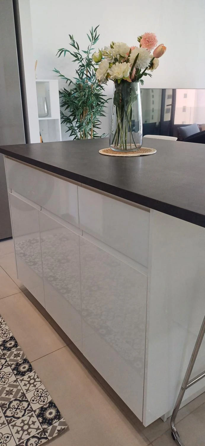 BONITO ATICO DE CONSTRUCCION RECIENTE  EN CALPE