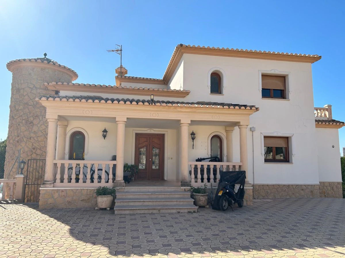 Villa en venta en Pla Senieta, Calpe, Alicante