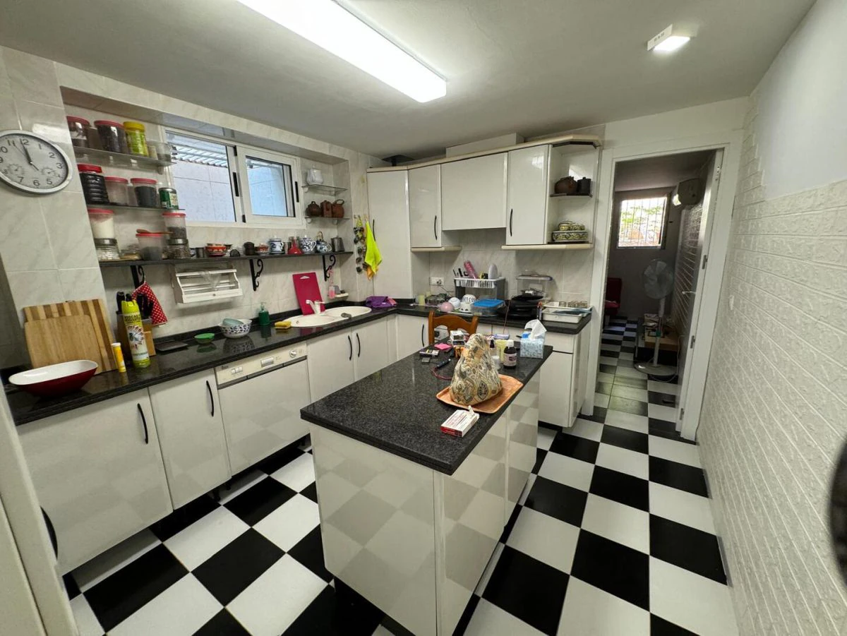 Villa en venta en Maryvilla, Calpe, Alicante
