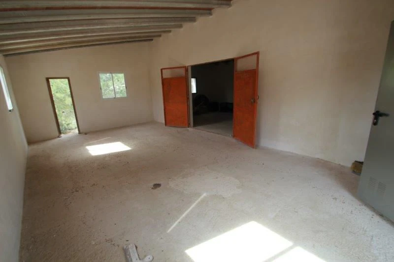 Parcela en venta en Pinos, Benissa, Alicante