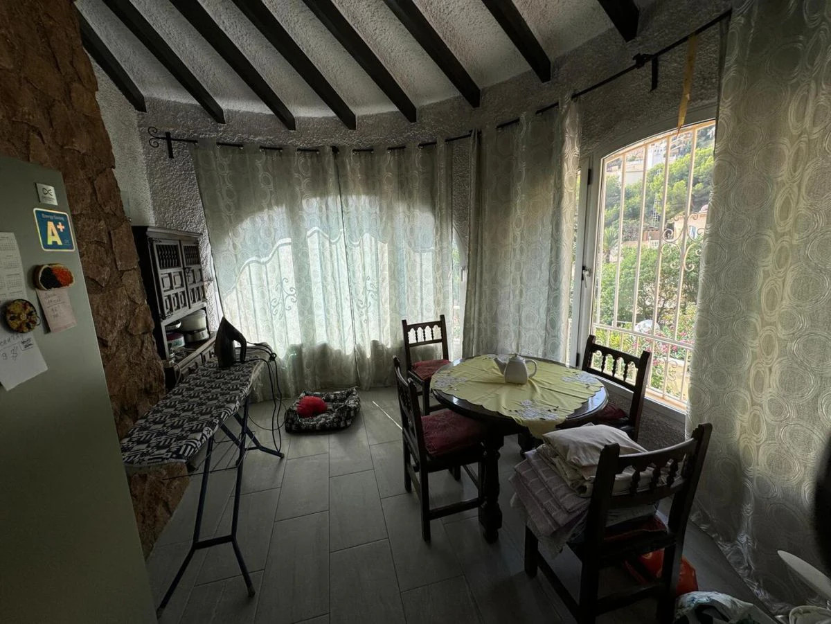 Villa en venta en Maryvilla, Calpe, Alicante