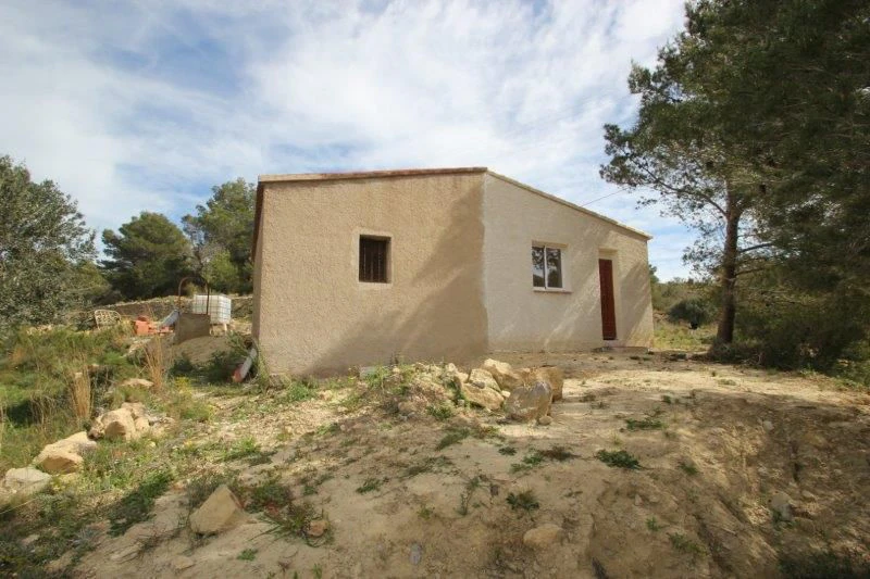 Parcela en venta en Pinos, Benissa, Alicante