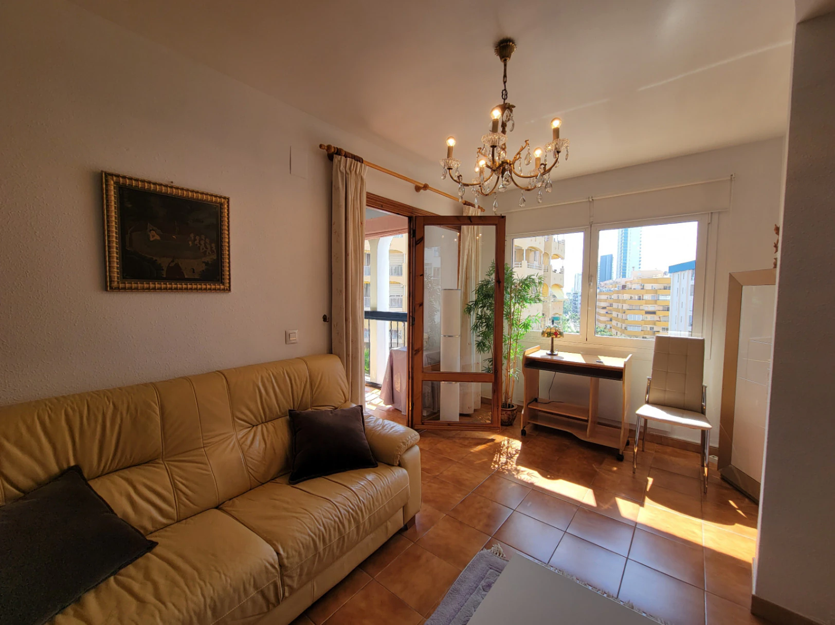 APARTAMENTO MUY CENTRICO EN CALPE