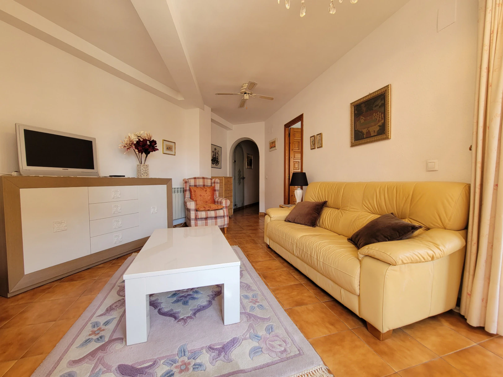 APARTAMENTO MUY CENTRICO EN CALPE