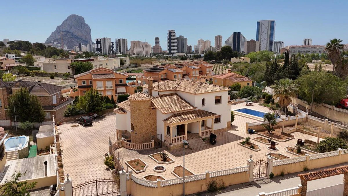 Villa en venta en Pla Senieta, Calpe, Alicante