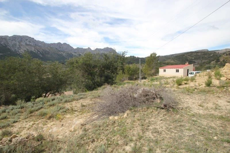 Parcela en venta en Pinos, Benissa, Alicante
