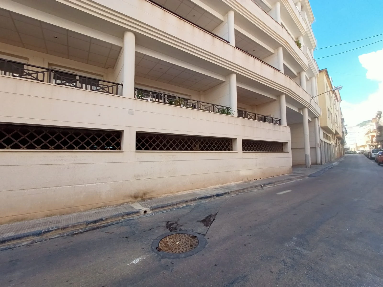 Venta. Garaje en Calpe