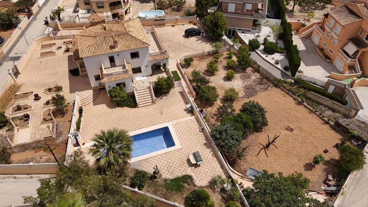 Villa en venta en Pla Senieta, Calpe, Alicante
