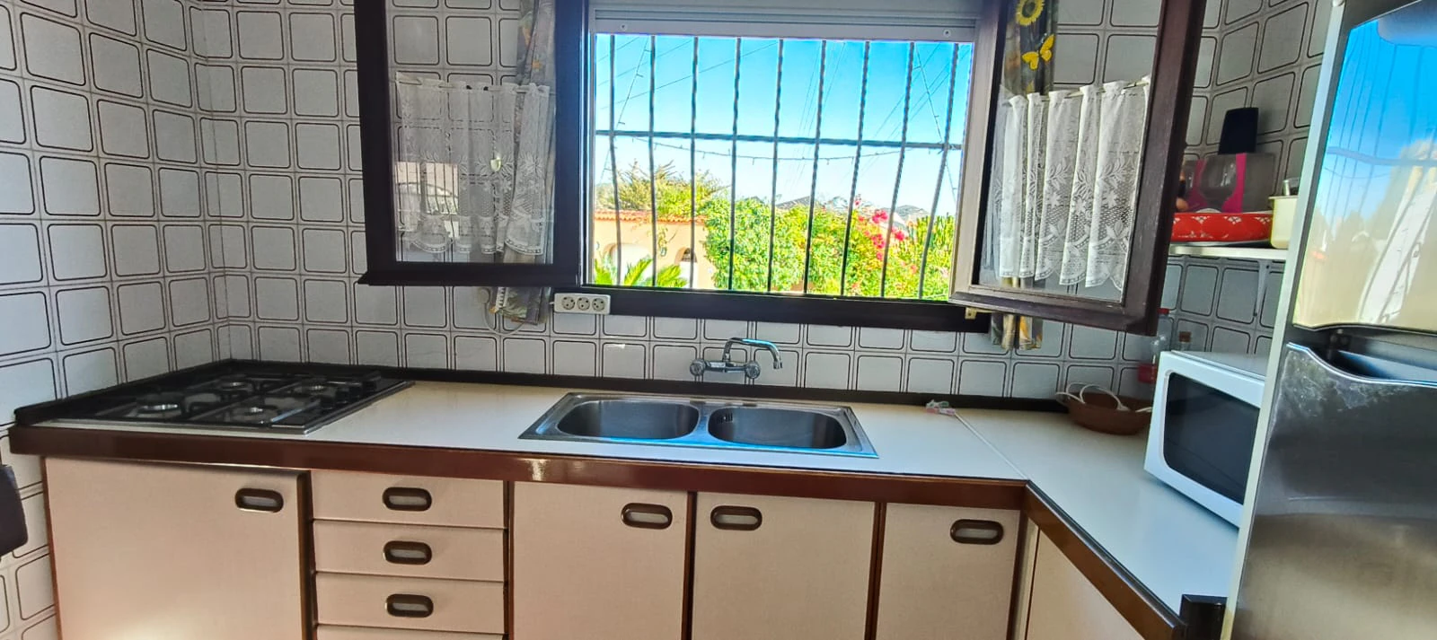 Chalet con vistas al mar en una zona tranquila