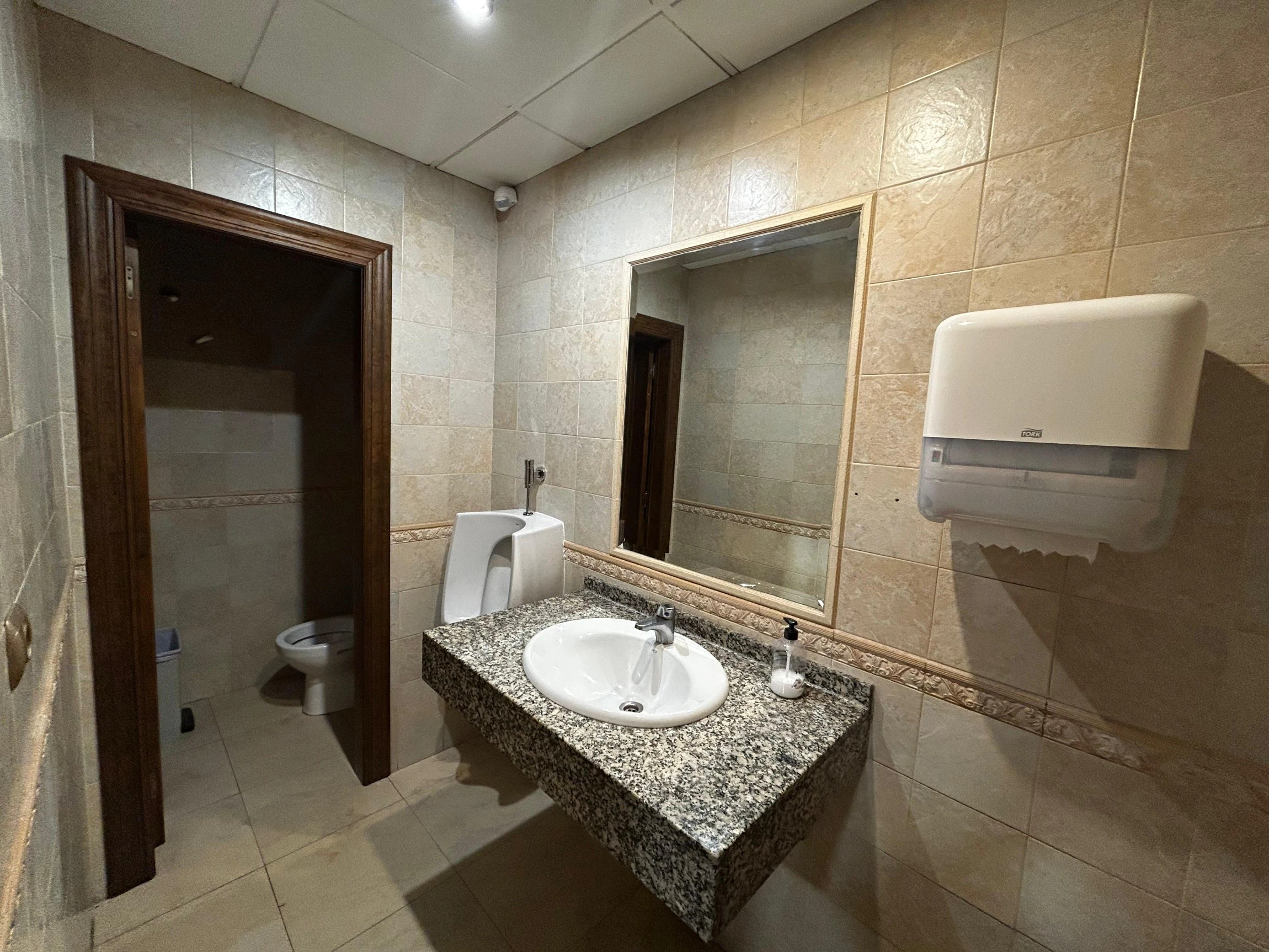 Venta. Local comercial en Calpe