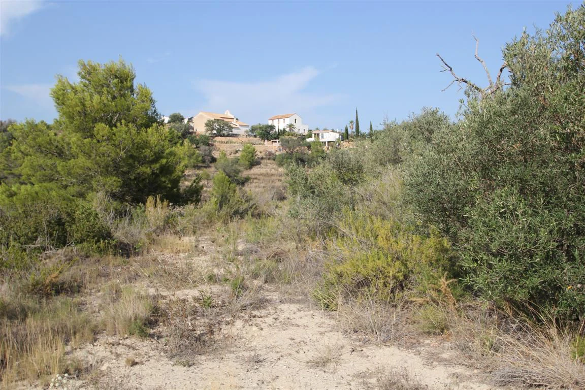 Parcela en venta en Pinos, Benissa, Alicante