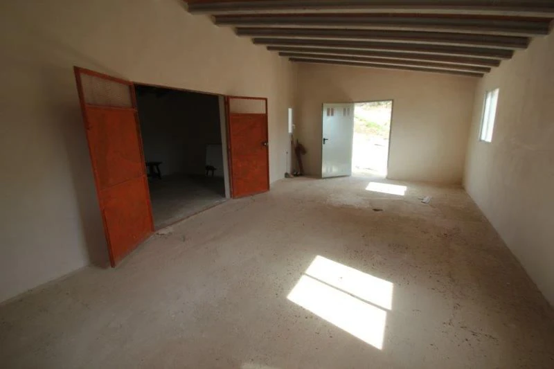 Parcela en venta en Pinos, Benissa, Alicante