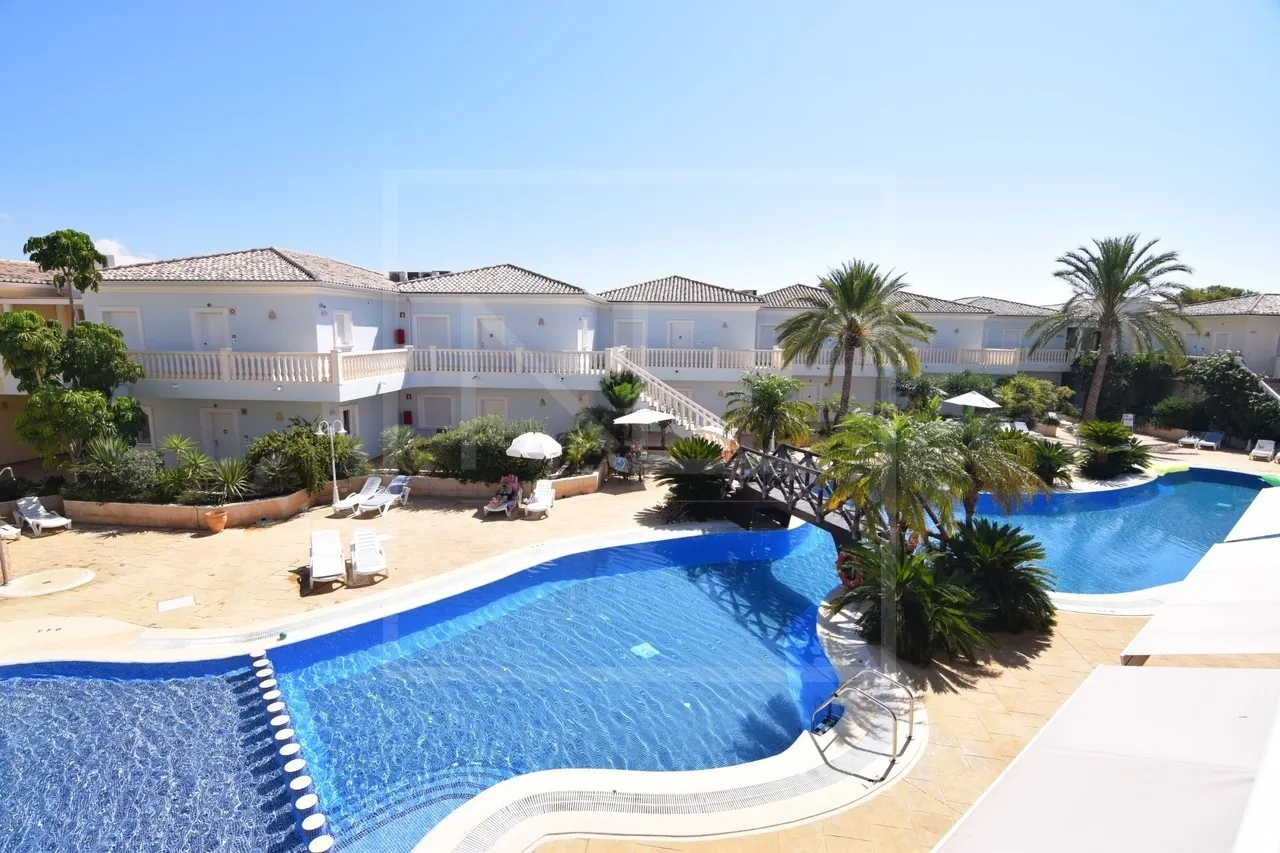 2 bedroom 2 bathroom Managed Complex Apartment For Sale in Benissa Costa