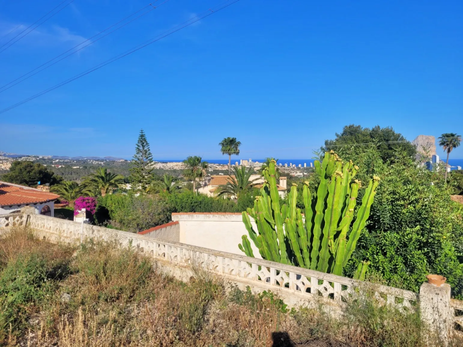 Vrijstaande Villa op Groot Perceel Te Koop in Calpe