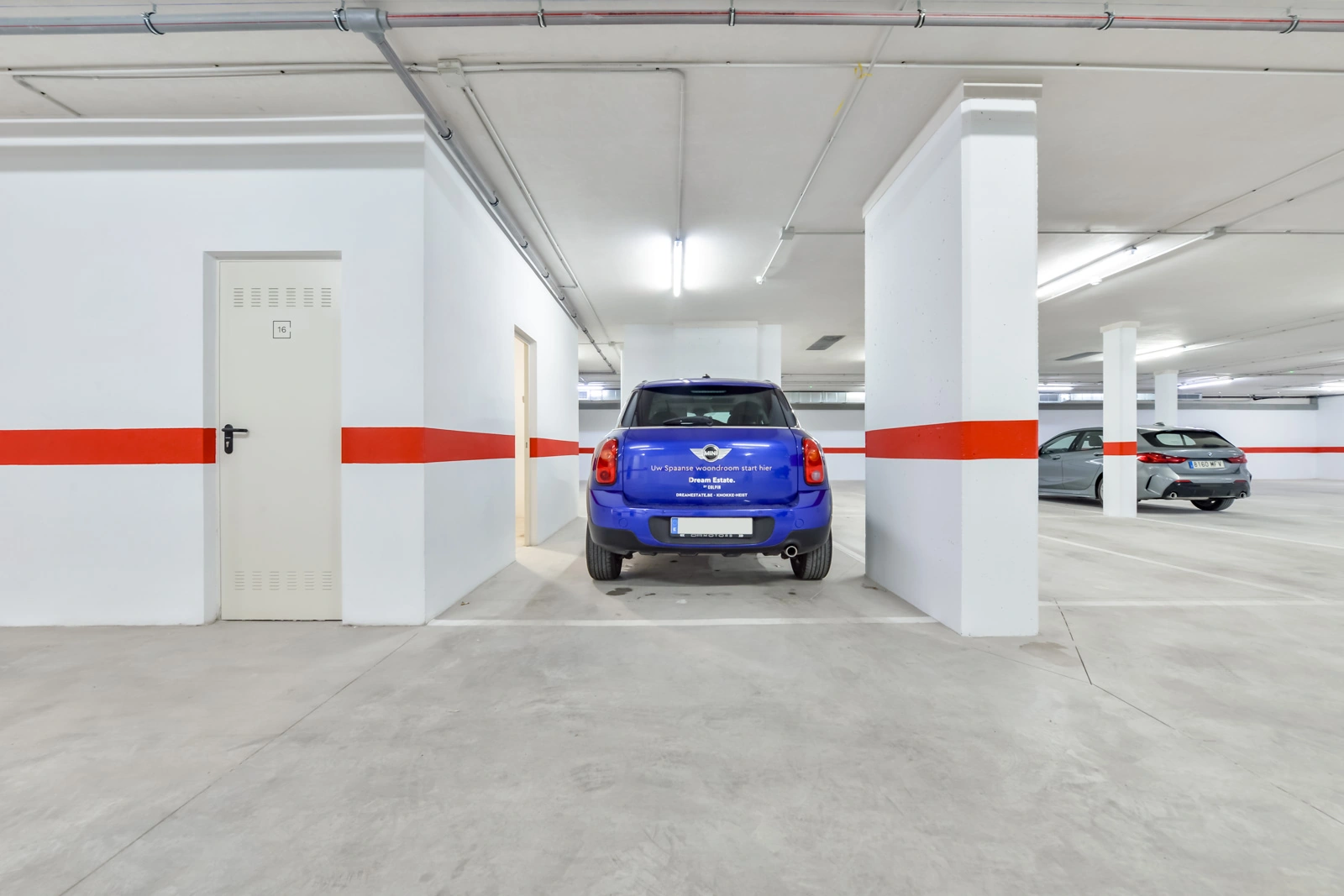 APPARTEMENT MET ZEEZICHT IN CALPE