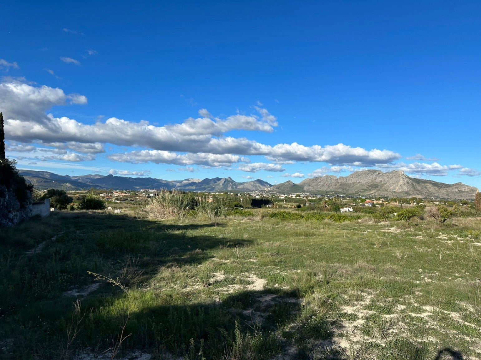 Bebouwbaar rustiek land in Denia