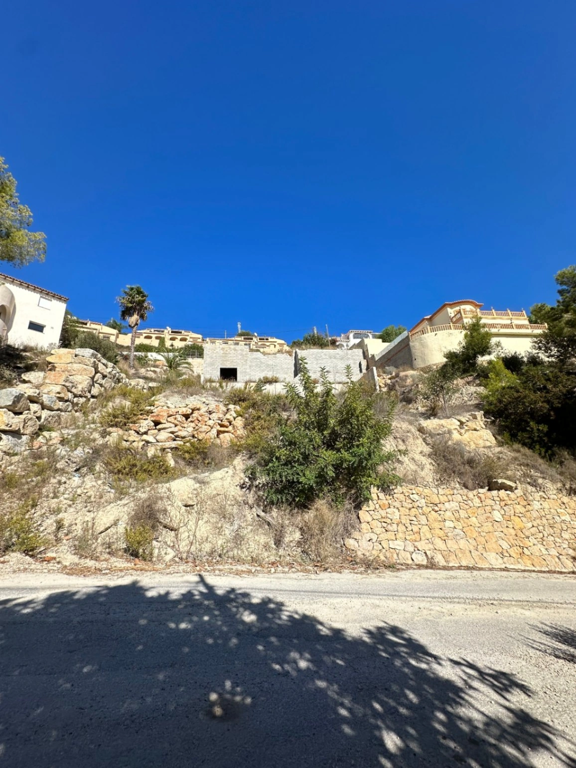 Plot with sea views in Moraira