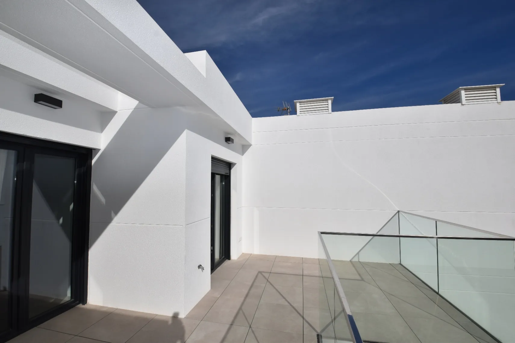 Front Line Apartments for sale in Denia