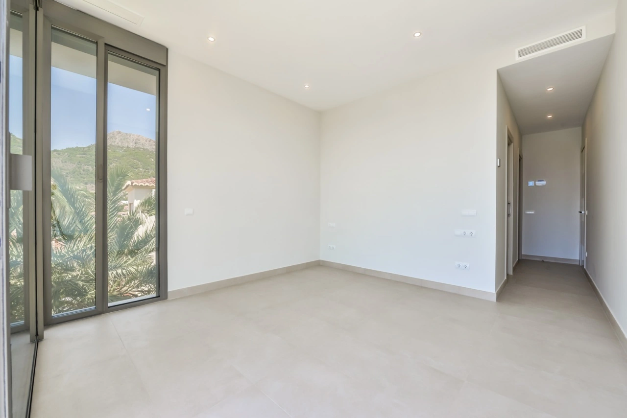 6 slaapkamer, 6 badkamer Villa te koop in Calpe