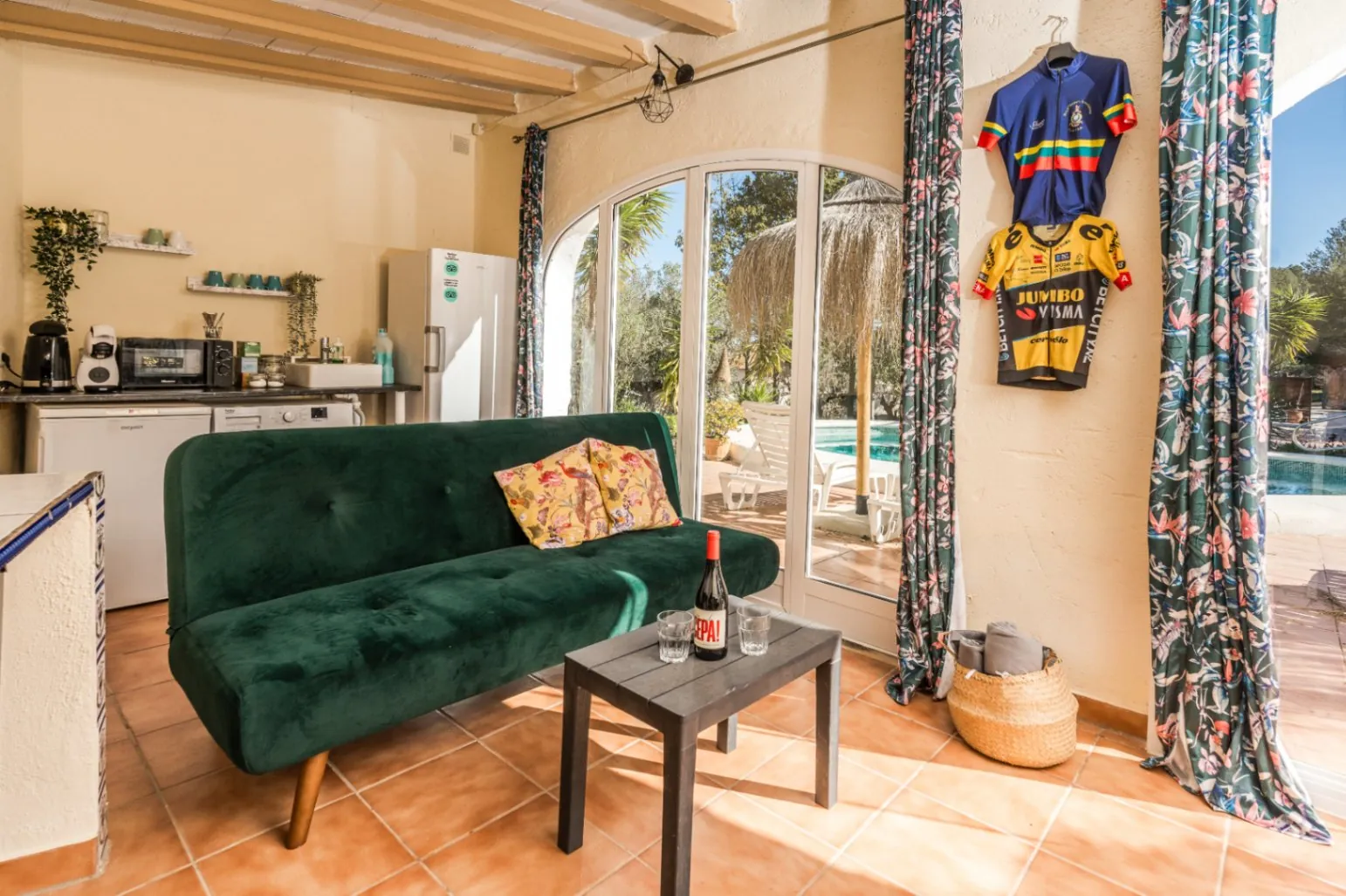 Villa for sale in Lliber:  Multigenerational, spacious