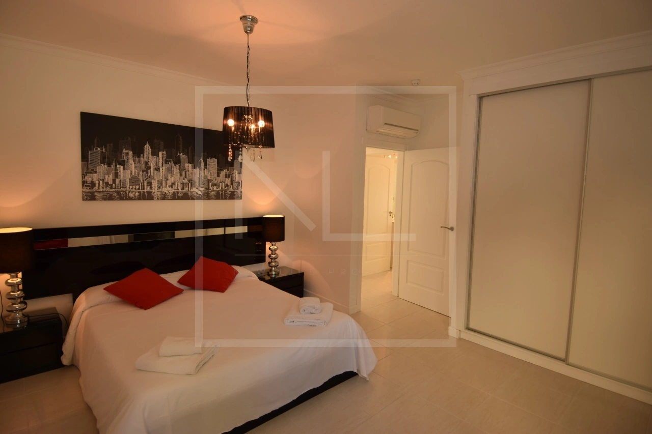 2 bedroom 2 bathroom Managed Complex Apartment For Sale in Benissa Costa