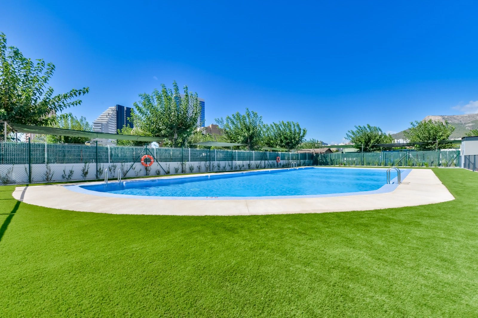 APPARTEMENT MET ZEEZICHT IN CALPE