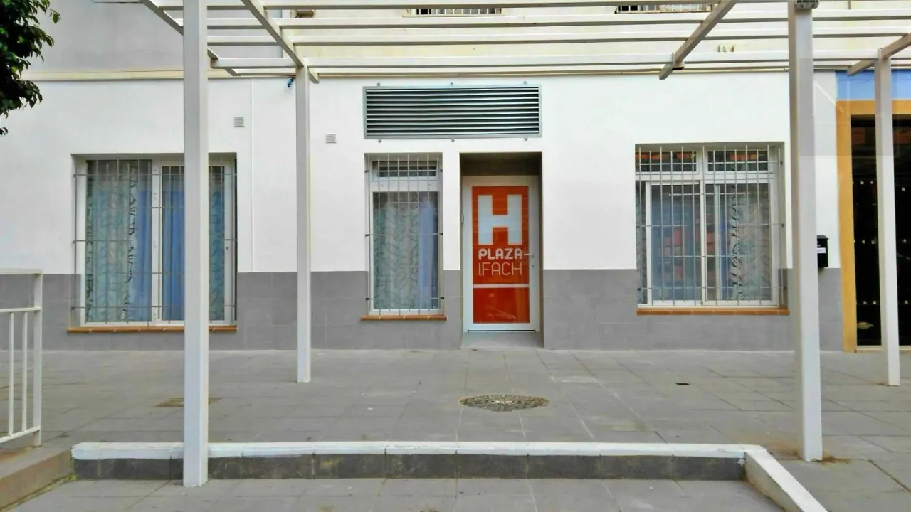 Hostel in the Centre of Calpe For Sale