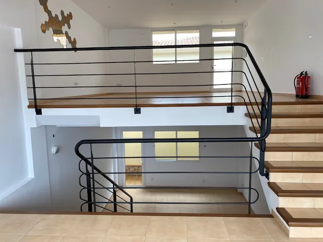 COMMERCIAL OFFICE/SHOP FOR SALE IN MORAIRA