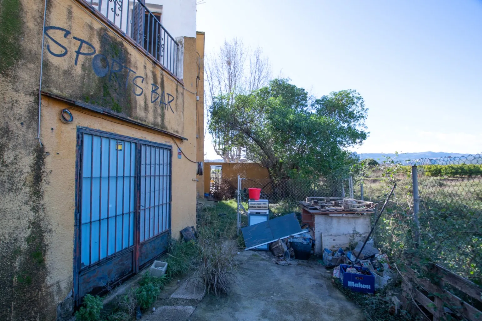 Commercieel Restaurant & Bar Te Koop in Sanet y Negrals – Landmark Pand met Parkeerplaatsen
