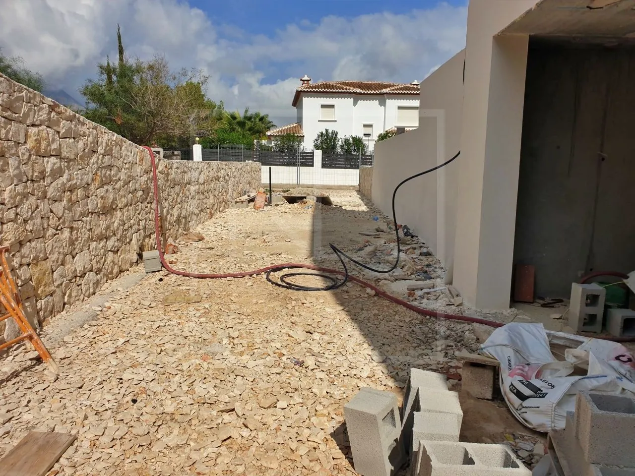 3 bedroom 3 bathroom villa for sale in Javea