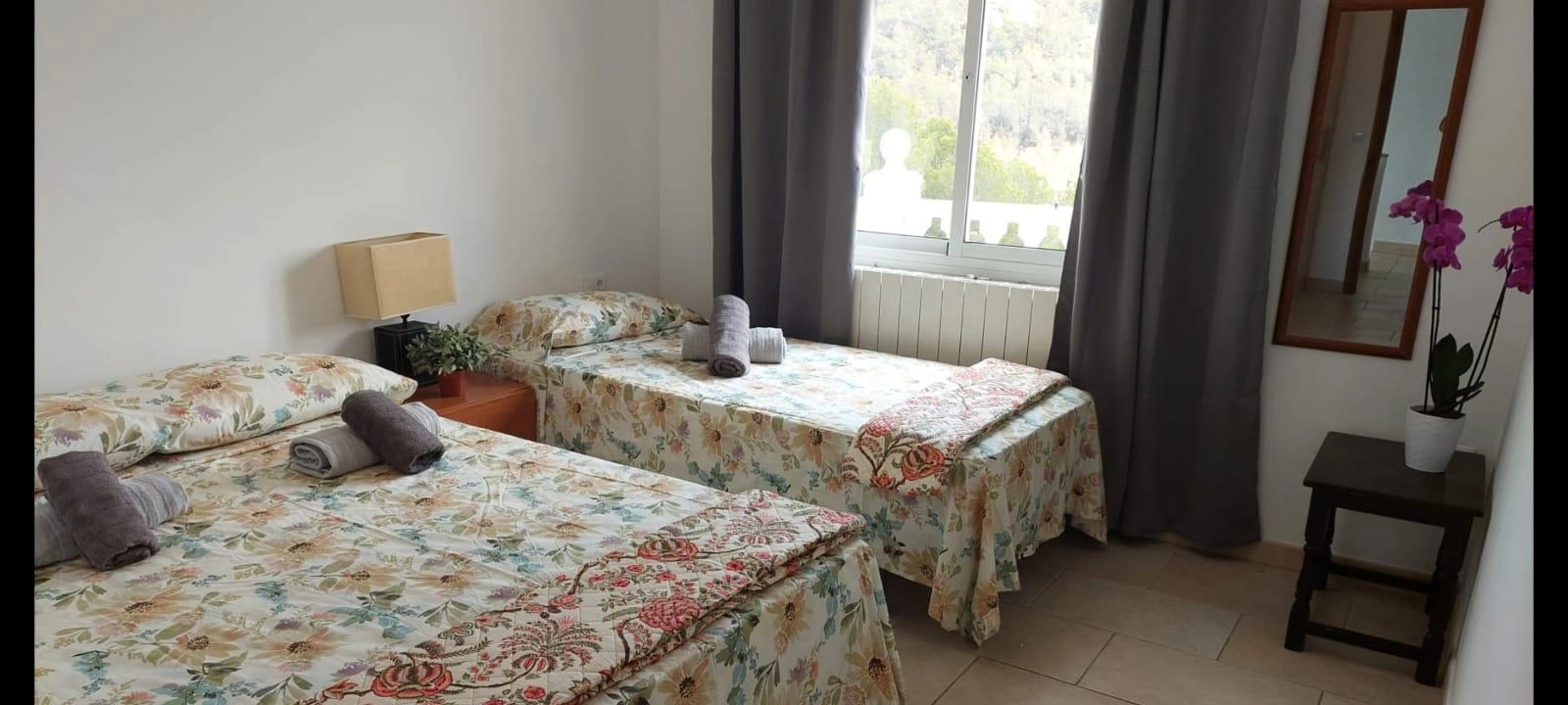 Villa with sea views for sale in Calpe