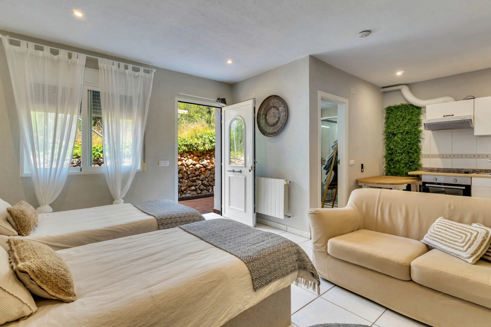 Villa for sale in Lliber:  Multigenerational, spacious