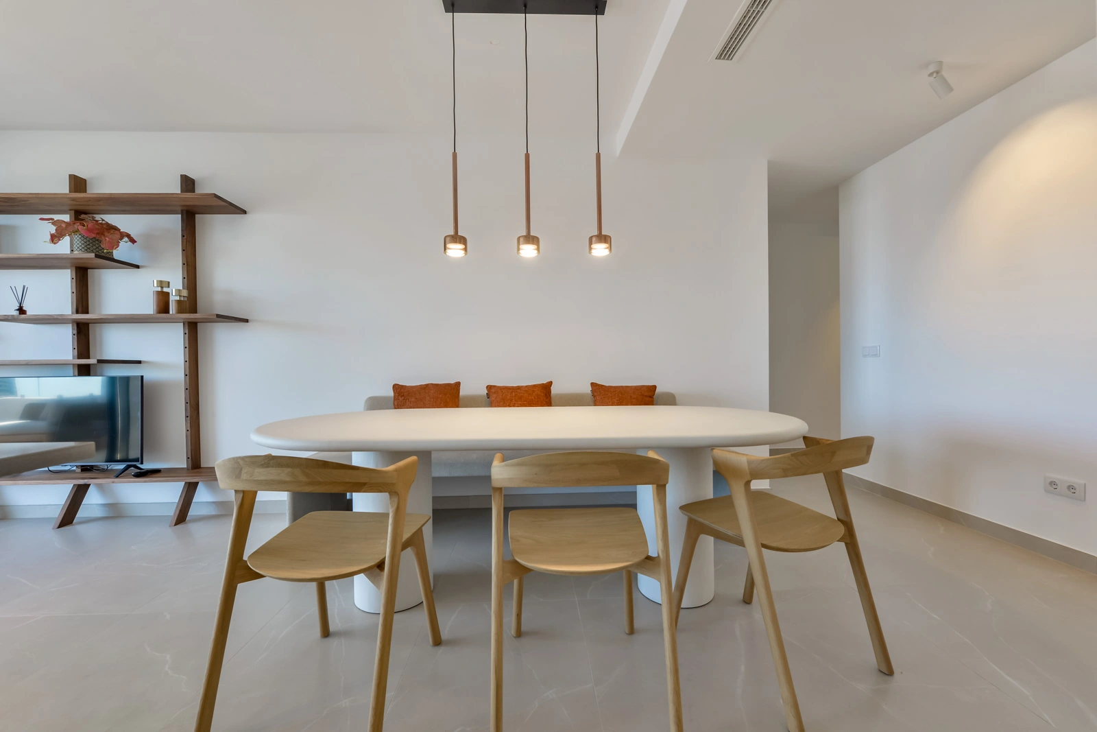 APPARTEMENT MET ZEEZICHT IN CALPE