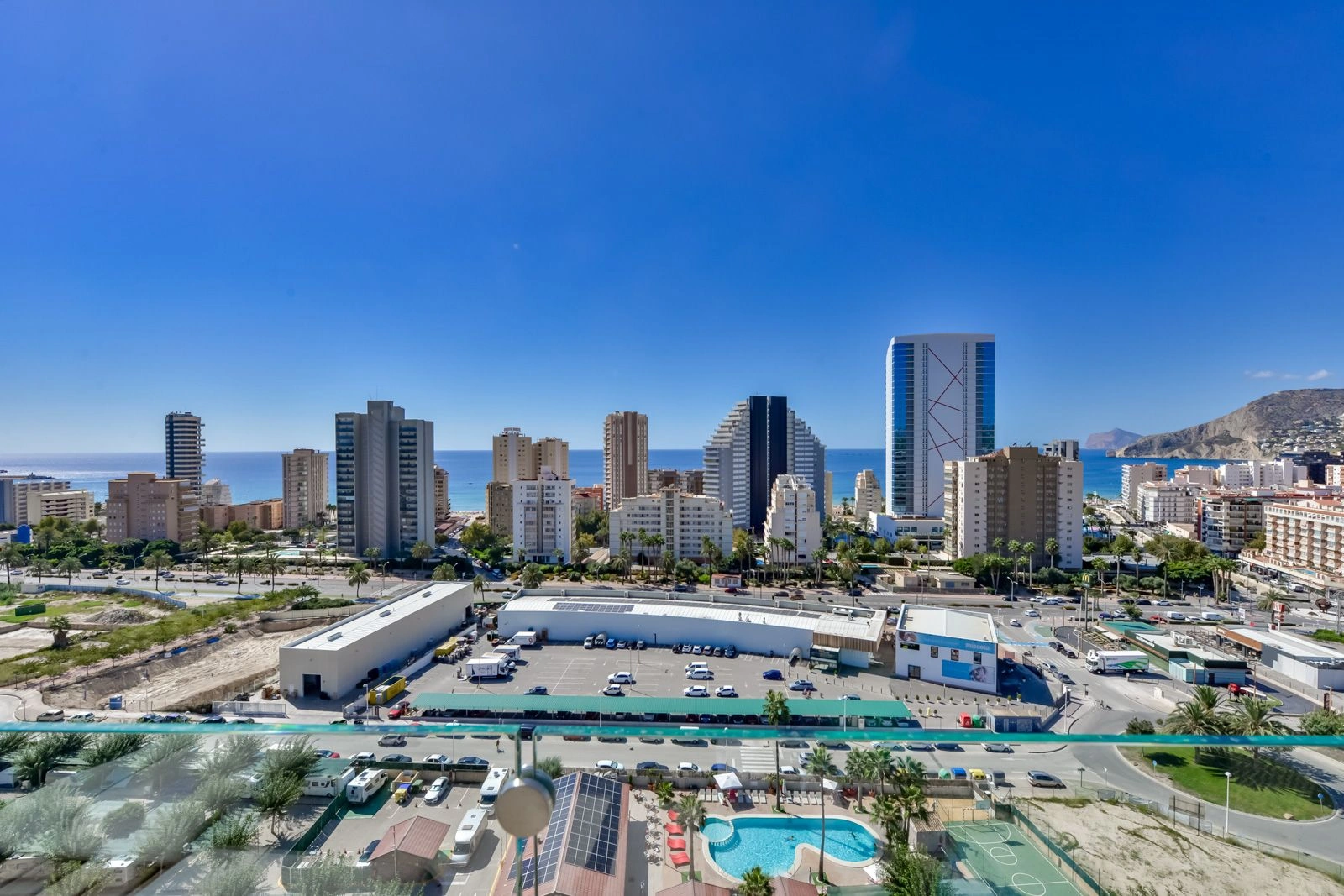 APPARTEMENT MET ZEEZICHT IN CALPE