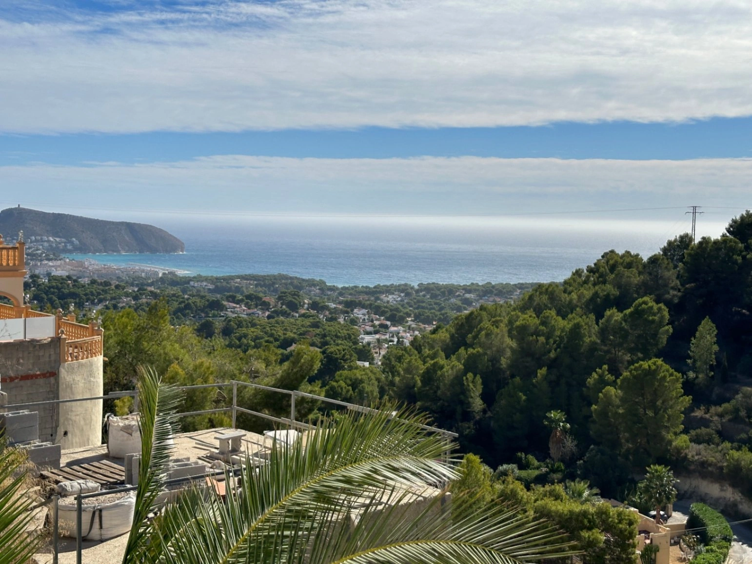 Plot with sea views in Moraira