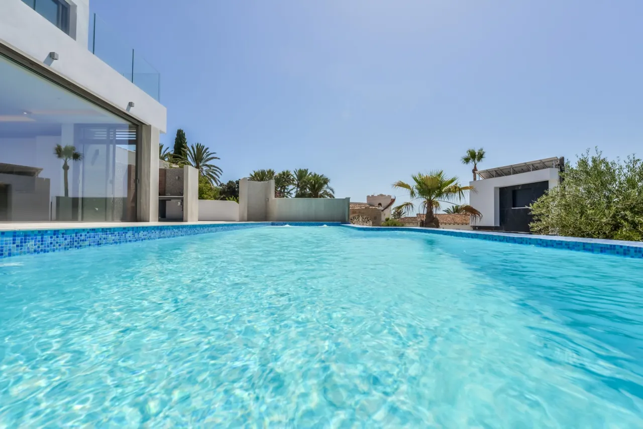 6 slaapkamer, 6 badkamer Villa te koop in Calpe