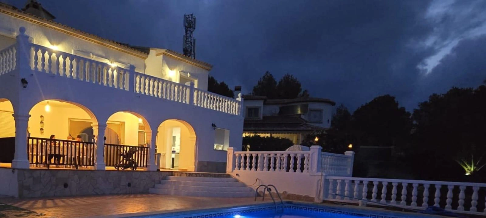 Villa with sea views for sale in Calpe