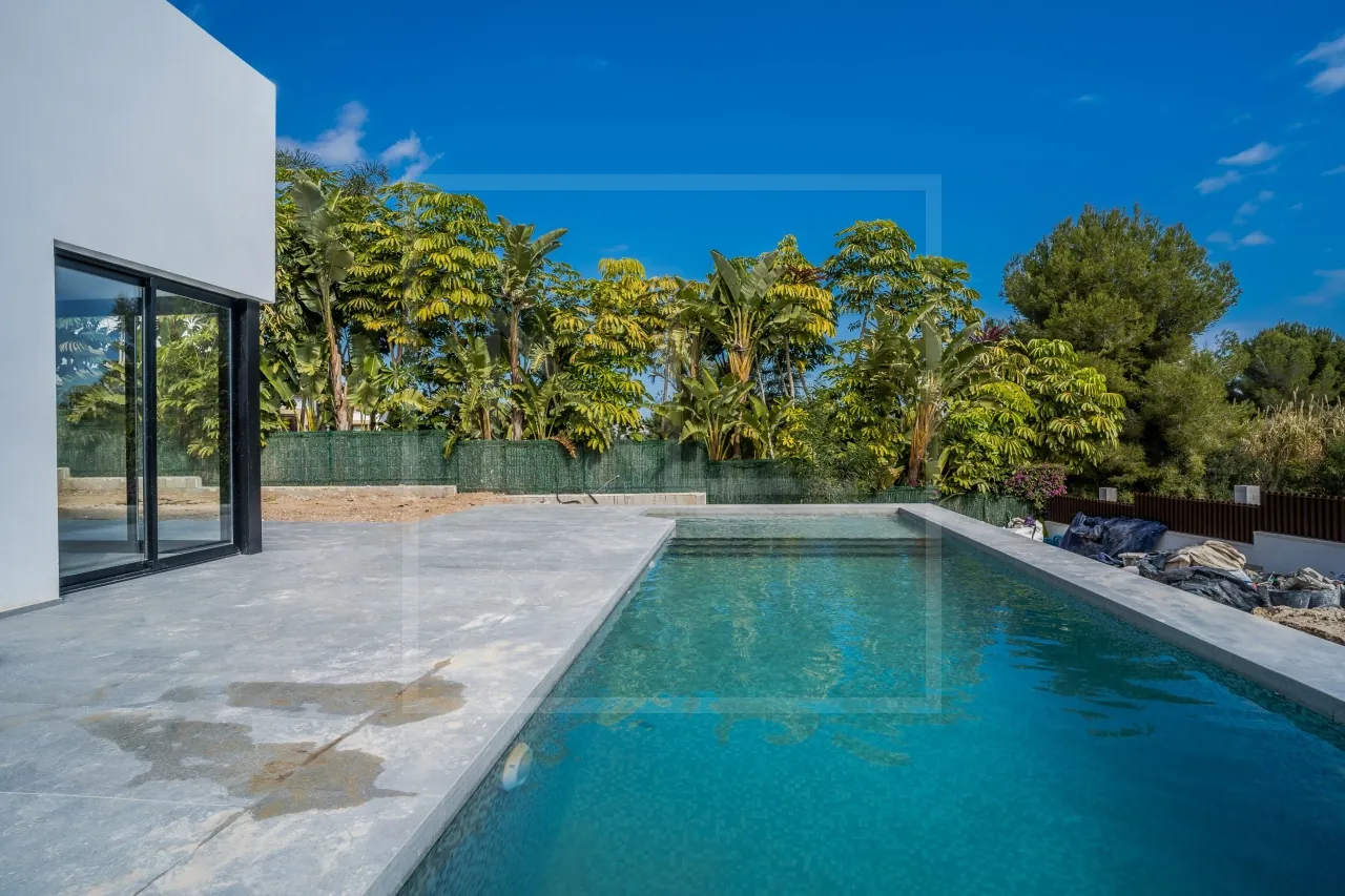 3 bedroom 2 bathroom Detached Brand New Villa For Sale in Javea