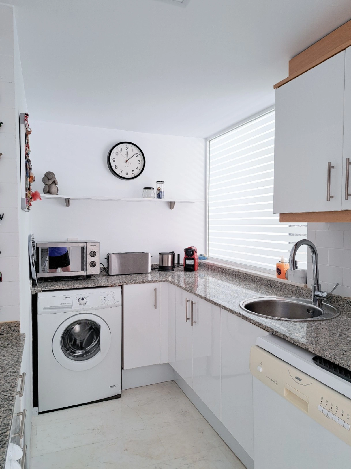 Apartment for Sale in Puerto Javea 100m from Beach, Bars and Restaurants