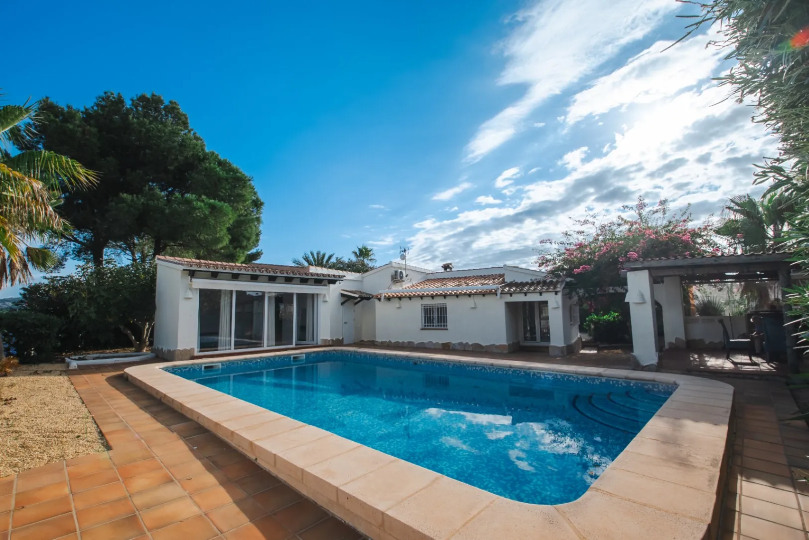 Five-Bedroom Villa with Pool for Sale in Benimeit–Tabaira, Moraira