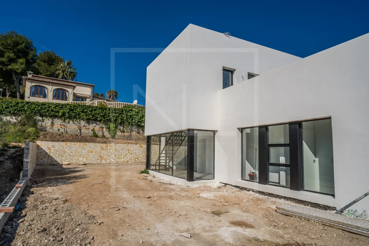 3 bedroom 2 bathroom Detached Brand New Villa For Sale in Javea