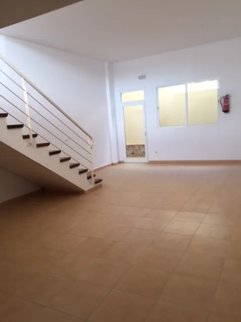 COMMERCIAL OFFICE/SHOP FOR SALE IN MORAIRA