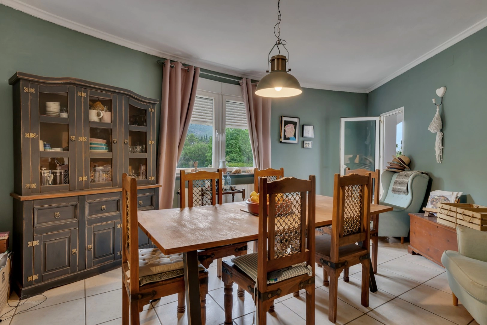 Villa for sale in Lliber:  Multigenerational, spacious