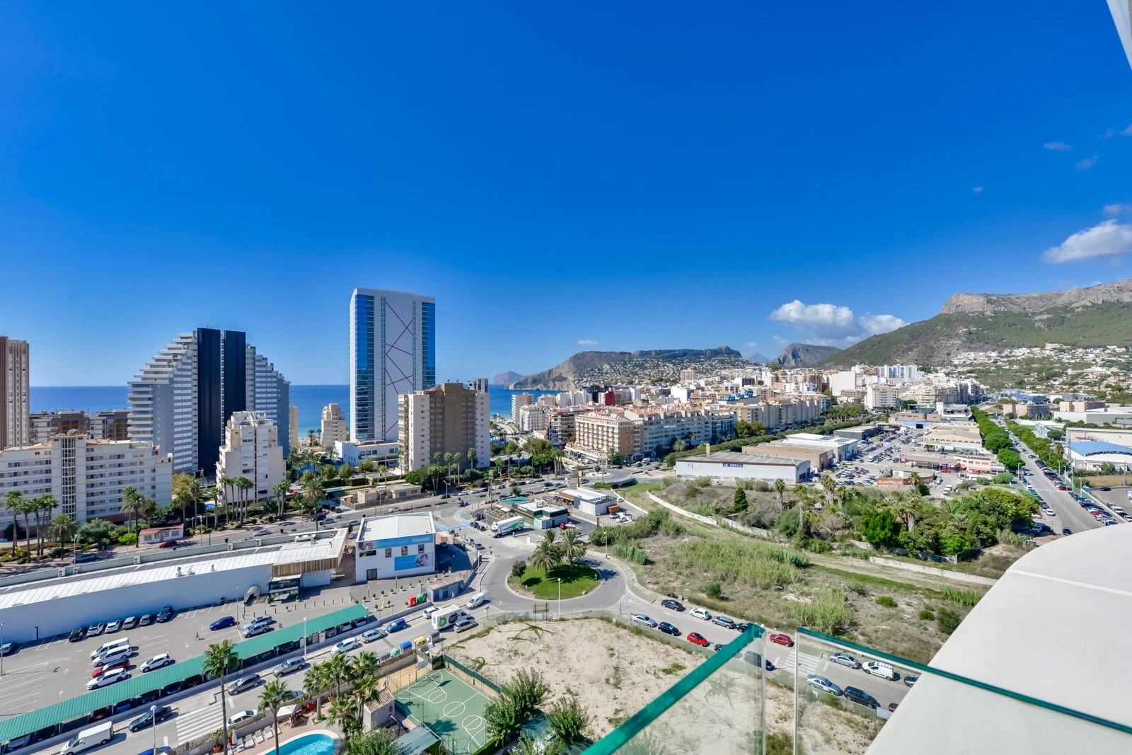 APPARTEMENT MET ZEEZICHT IN CALPE