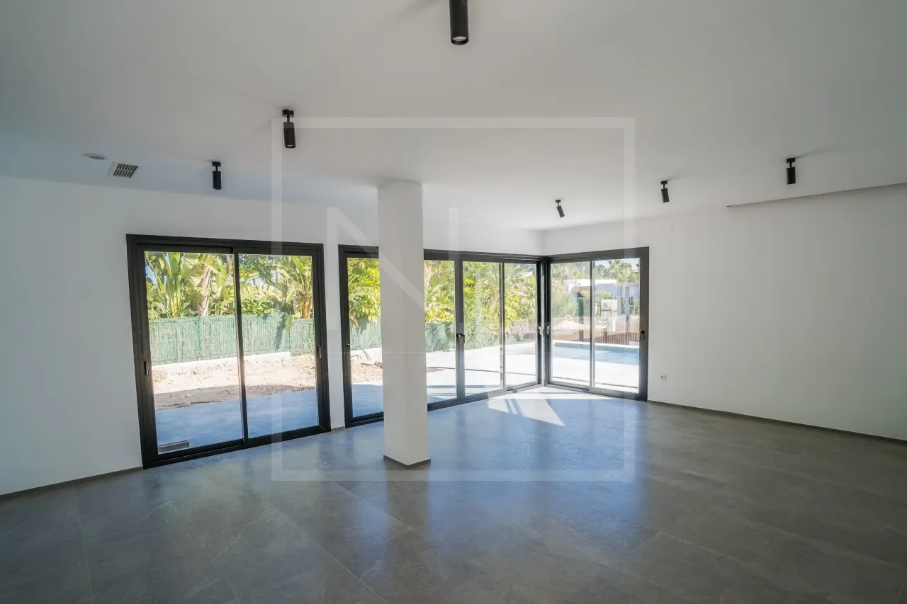3 bedroom 2 bathroom Detached Brand New Villa For Sale in Javea