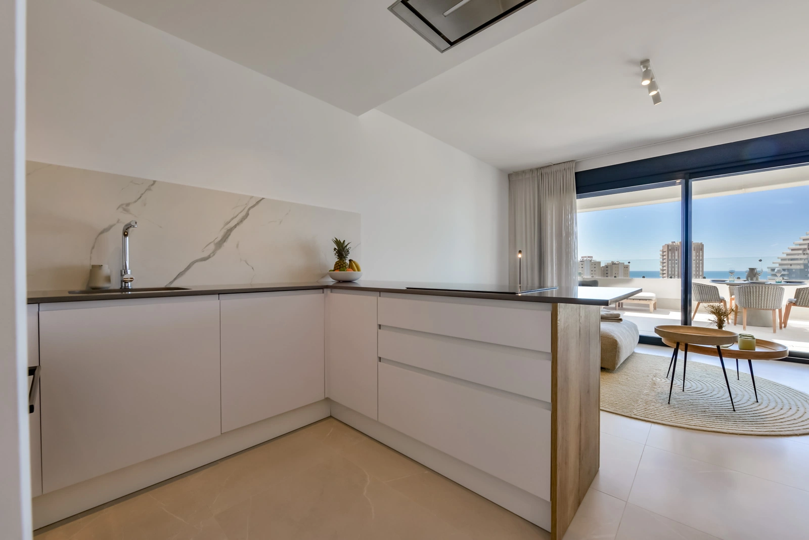 APPARTEMENT MET ZEEZICHT IN CALPE