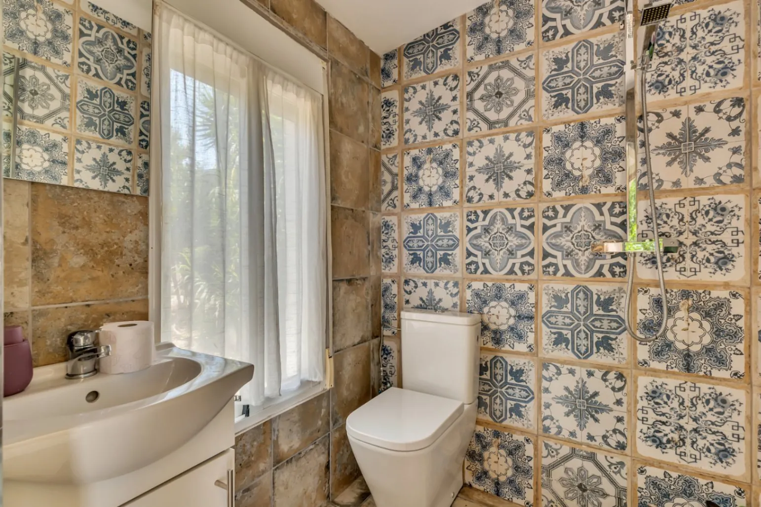 Villa for sale in Lliber:  Multigenerational, spacious